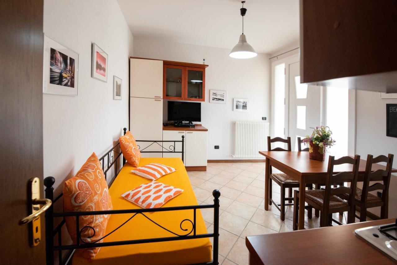 L'Angolo Dell'Artista Castel dʼAiano Extérieur photo