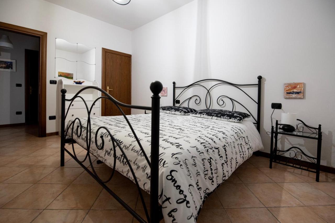 L'Angolo Dell'Artista Castel dʼAiano Extérieur photo